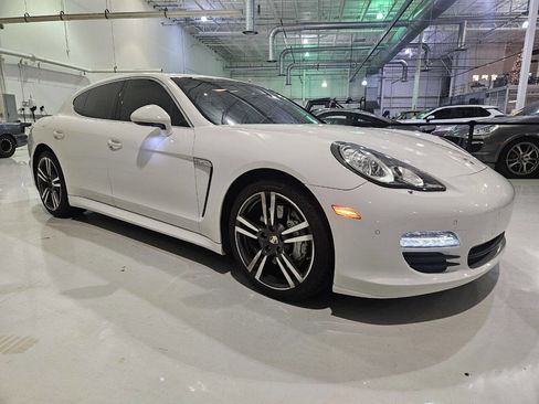 Used 2010 Porsche Panamera S image 5