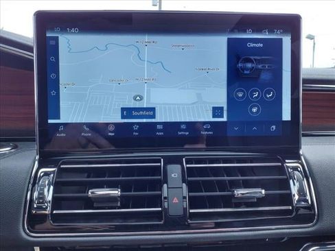New 2022 Lincoln Navigator 4WD image 40