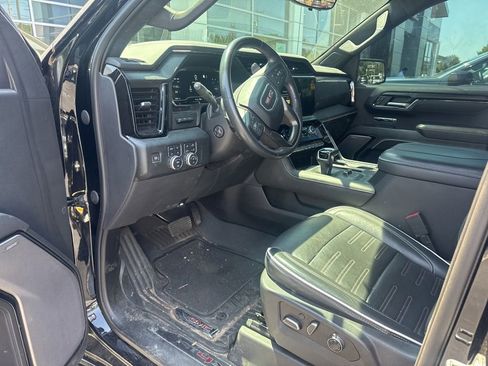 Used 2023 GMC Sierra 1500 AT4X AWD/4WD image 9