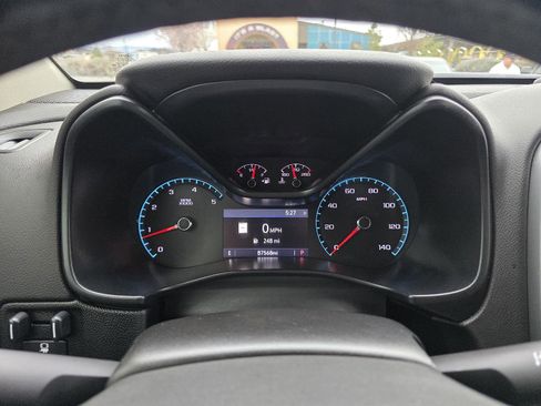 Used 2019 Chevrolet Colorado ZR2 image 16