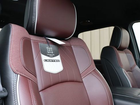 Used 2025 RAM 3500 Limited w/ Max Tow Package image 57