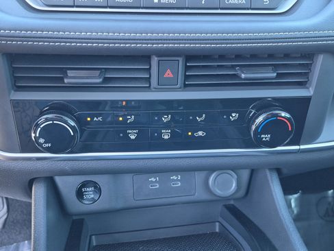 Certified 2025 Nissan Rogue S FWD image 25