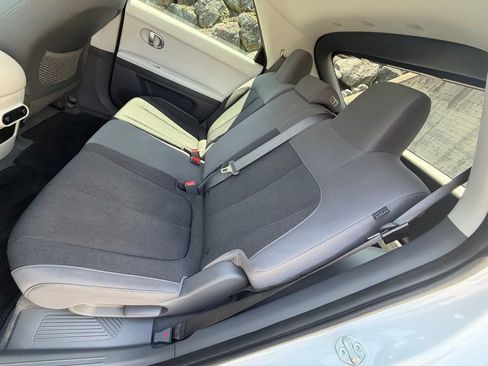 Used 2024 Hyundai Ioniq 5 SEL AWD/4WD image 17