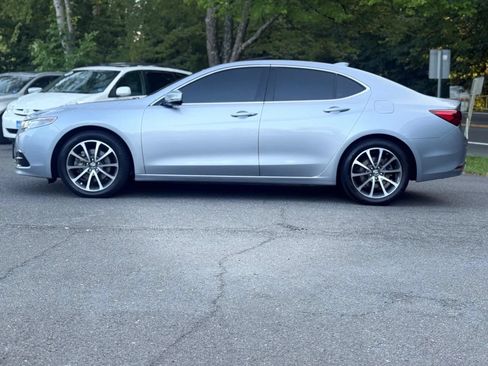 Used 2015 Acura TLX V6 w/ Technology Package FWD image 4