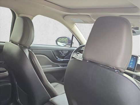 Used 2024 Lincoln Corsair Grand Touring AWD/4WD image 22