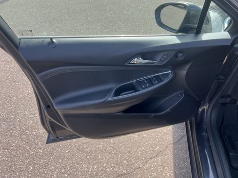 Certified 2017 Chevrolet Cruze Premier image 14