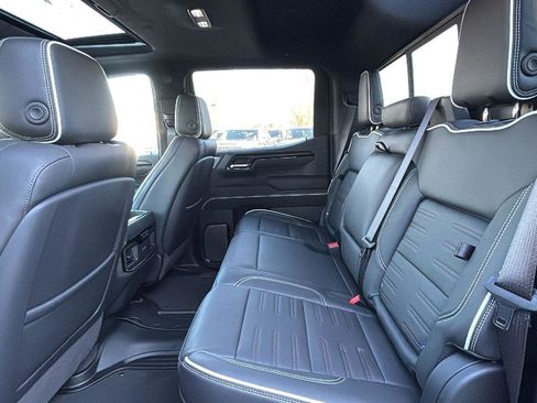 New 2026 GMC Sierra 1500 AT4X image 28