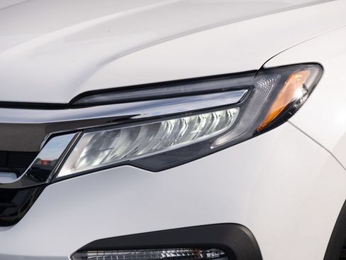Used 2022 Honda Pilot Touring image 24
