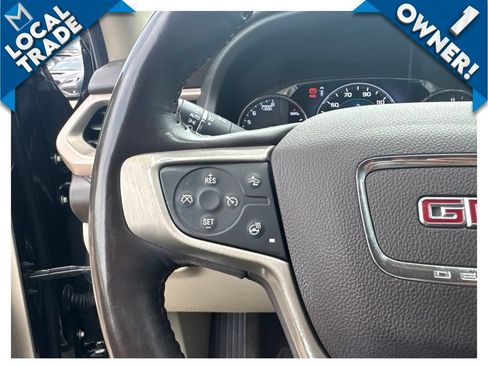 Used 2018 GMC Acadia Denali w/ Technology Package AWD/4WD image 21