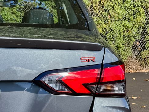 Used 2025 Nissan Versa SR w/ Trunk Package image 33