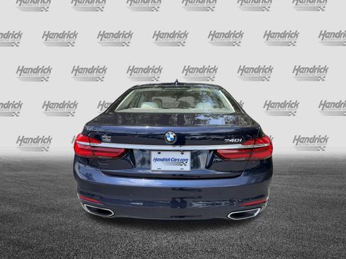Used 2016 BMW 740i RWD image 8