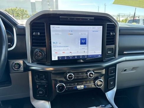 Used 2022 Ford F150 Limited image 21