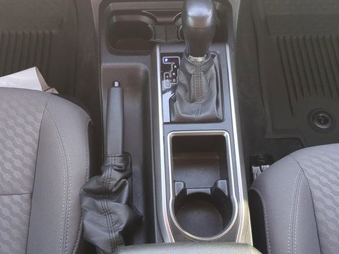 Used 2023 Toyota Tacoma SR5 w/ Technology Package image 18