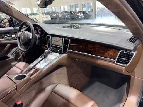 Used 2015 Porsche Panamera w/ Premium Package Plus image 70