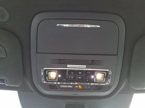Used 2025 Lincoln Aviator Black Label w/ Jet Appearance Package AWD/4WD image 22