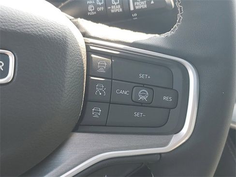 New 2026 Jeep Grand Wagoneer Limited AWD/4WD image 24