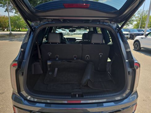 Used 2024 Kia Telluride EX X-Line AWD/4WD image 13
