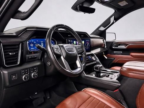 Used 2023 GMC Sierra 1500 Denali Ultimate AWD/4WD image 13