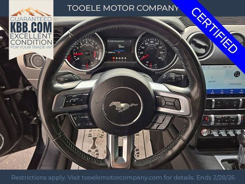 Used 2022 Ford Mustang Premium image 18