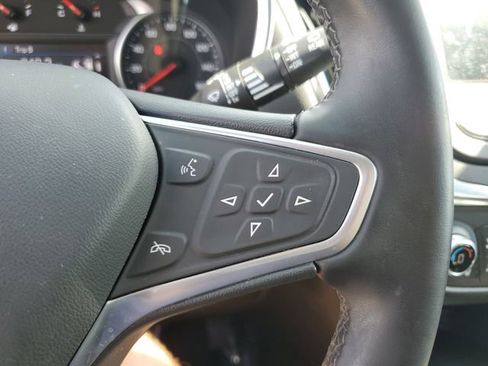 Used 2023 Chevrolet Equinox LT FWD image 13