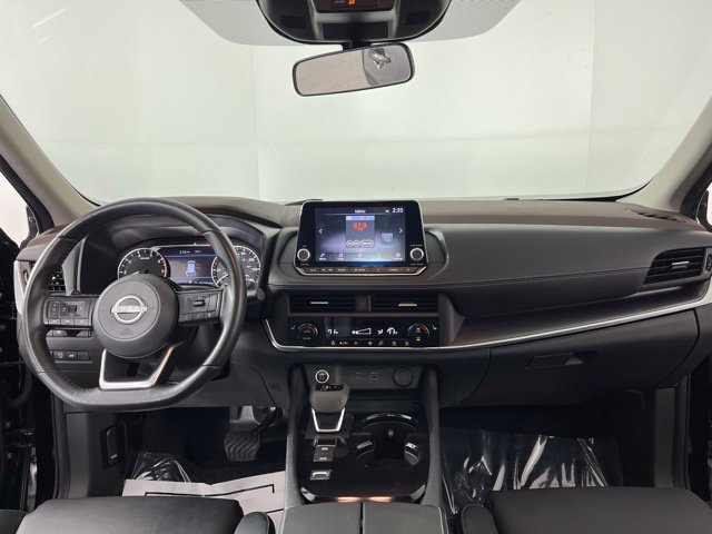 Used 2023 Nissan Rogue SV w/ SV Premium B Package FWD image 39