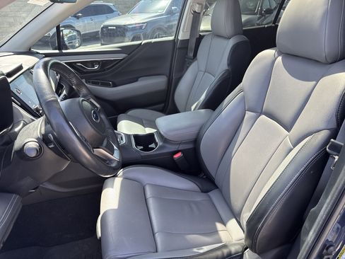 Used 2024 Subaru Outback Limited image 27