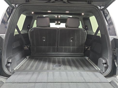 Used 2024 Rivian R1S Adventure AWD/4WD image 15