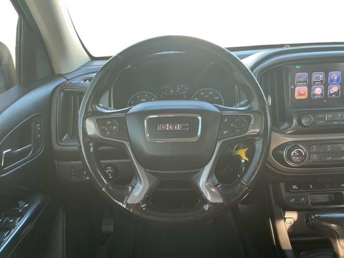 Used 2018 GMC Canyon All Terrain w/ All Terrain X Package AWD/4WD image 18