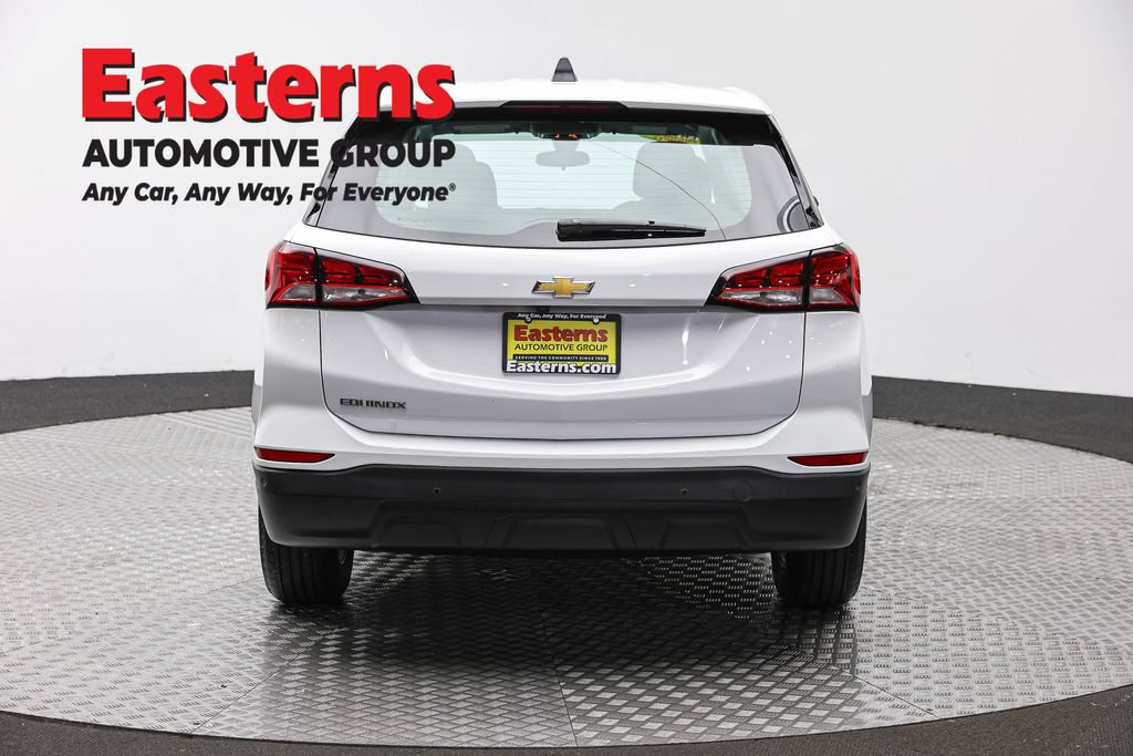 Used 2023 Chevrolet Equinox LS w/ Driver Confidence II Package FWD image 7