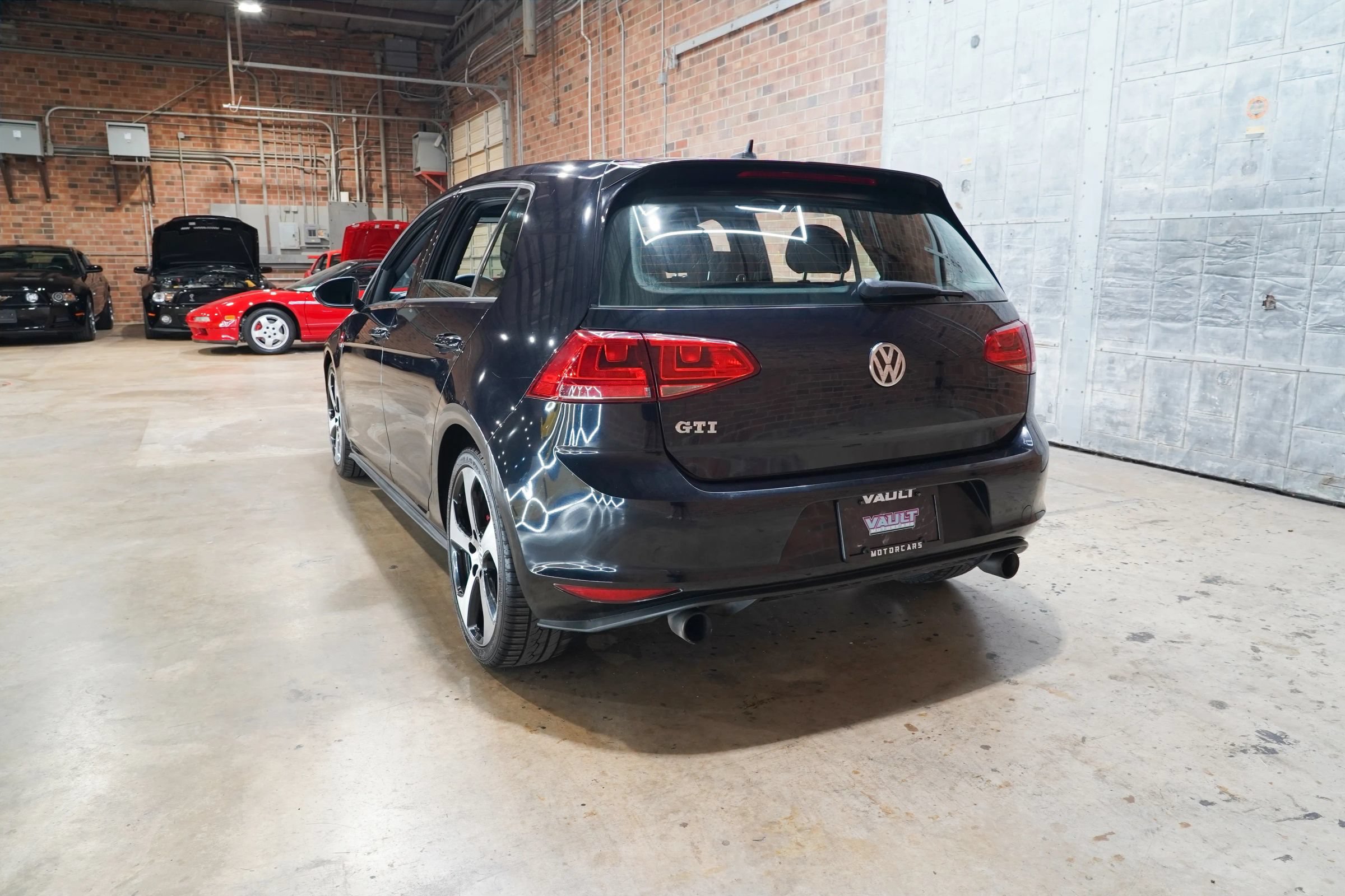 Used 2017 Volkswagen GTI S FWD image 10