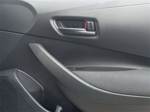 Used 2025 Toyota Corolla LE image 26