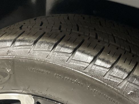 Used 2019 Honda Pilot Elite image 12