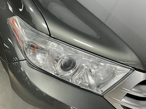 Used 2012 Toyota Highlander 4WD w/ Tech Pkg image 28