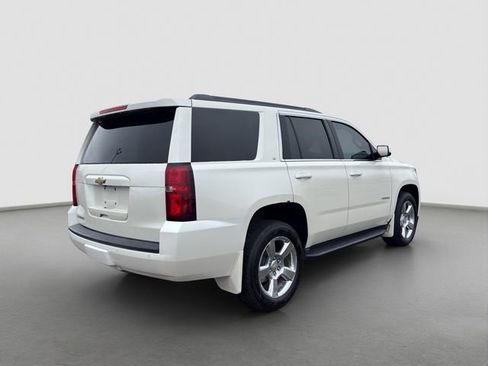 Used 2015 Chevrolet Tahoe LT w/ Luxury Package AWD/4WD image 6