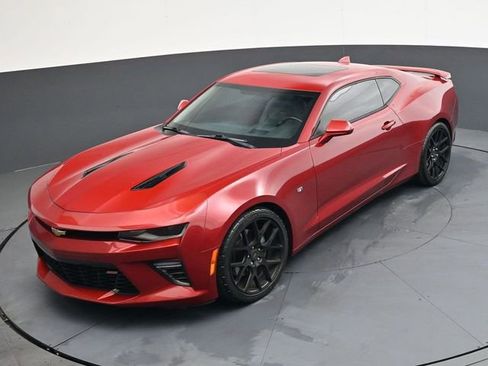 Used 2017 Chevrolet Camaro SS image 26