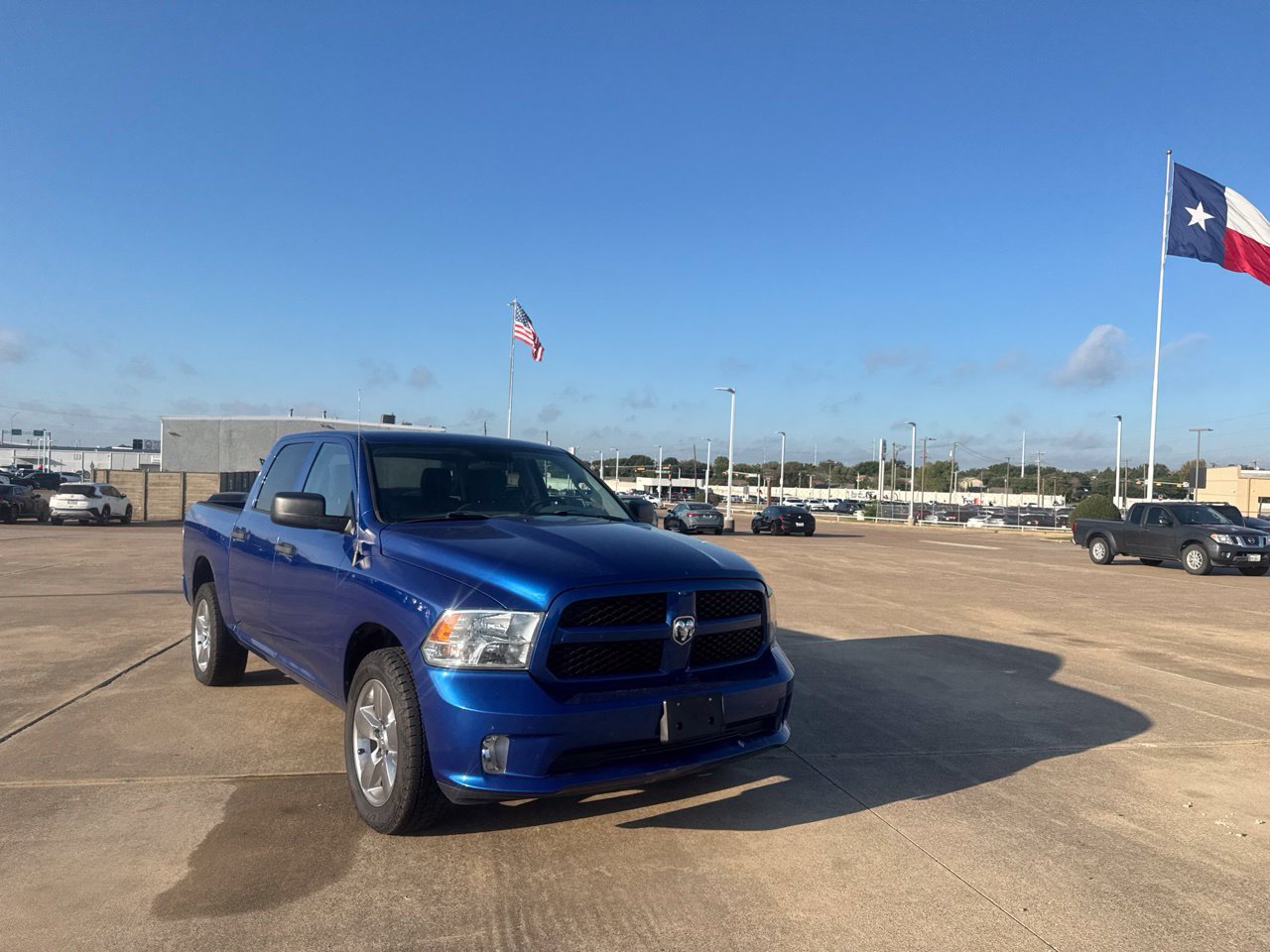 Used 2019 RAM 1500 Express w/ Express Value Package AWD/4WD image 5