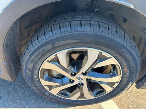 Used 2022 Subaru Outback Limited image 23