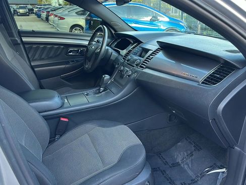 Used 2015 Ford Taurus SEL image 14