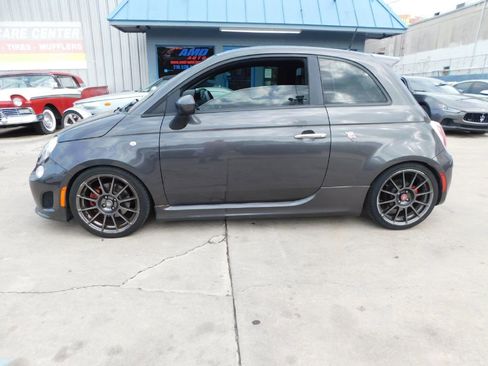 Used 2015 FIAT 500 Abarth w/ Beats Audio Package FWD image 4