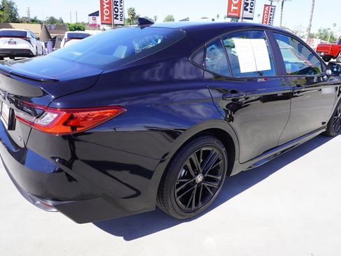 Certified 2025 Toyota Camry SE image 7