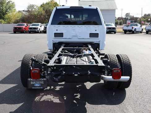 New 2025 Ford F550 4x4 Crew Cab Super Duty w/ XL Chrome Package image 4