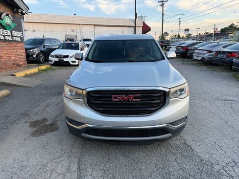 Used 2017 GMC Acadia SLE FWD image 8