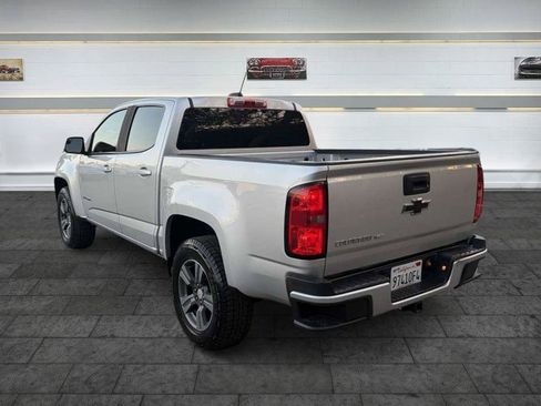 Used 2018 Chevrolet Colorado W/T w/ Custom Special Edition RWD image 5