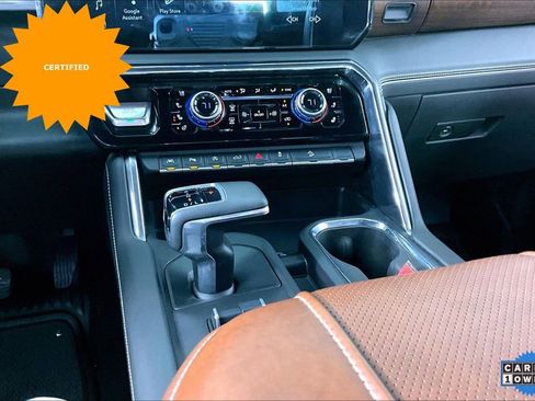 Certified 2025 GMC Sierra 1500 Denali Ultimate image 10