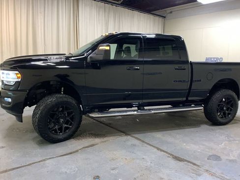 Used 2024 RAM 2500 Big Horn w/ Level 2 Equipment Group image 6