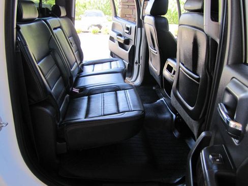 Used 2015 GMC Sierra 3500 Denali AWD/4WD image 19