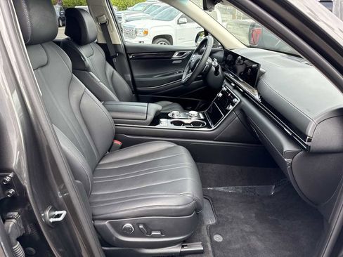 Used 2025 Genesis GV80 2.5T image 20