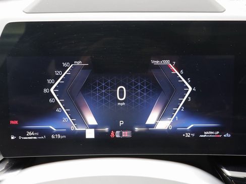 Certified 2025 BMW X1 xDrive28i w/ Technology Package image 8