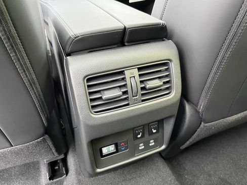 New 2026 Nissan Rogue Platinum image 15