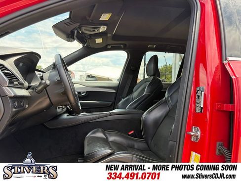 Used 2019 Volvo XC90 T6 R-Design w/ Advanced Package AWD/4WD image 17
